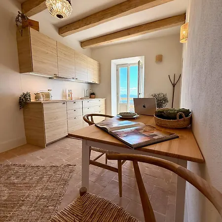 Conti Di San Bonifacio - Tuscan Townhouse * Montemassi