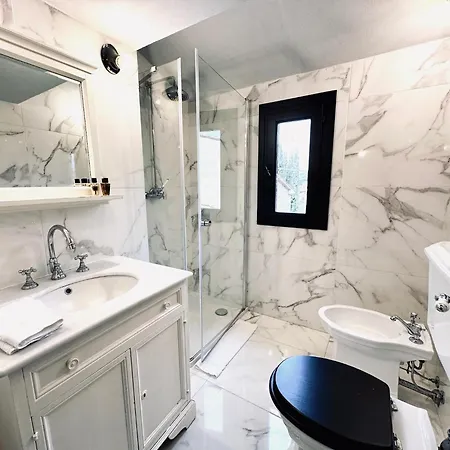 Conti Di San Bonifacio - Tuscan Townhouse * Montemassi