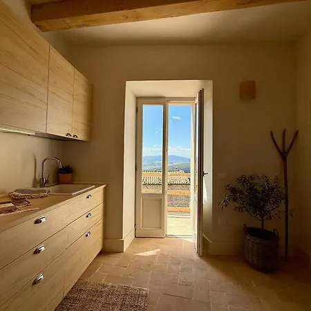 Conti Di San Bonifacio - Tuscan Townhouse شقة فندقية *