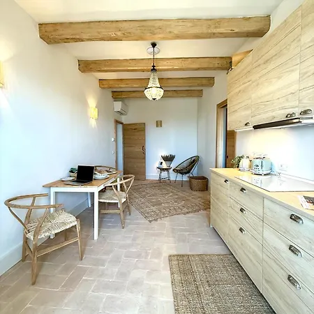 Conti Di San Bonifacio - Tuscan Townhouse شقة فندقية Montemassi