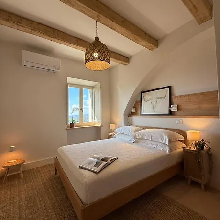 Conti Di San Bonifacio - Tuscan Townhouse شقة فندقية Montemassi