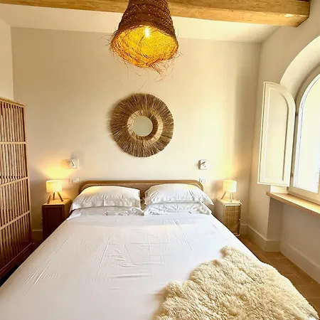 Conti Di San Bonifacio - Tuscan Townhouse