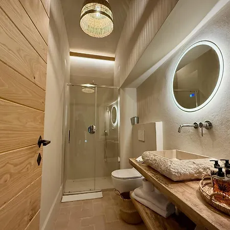 Conti Di San Bonifacio - Tuscan Townhouse شقة فندقية *